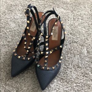 Valentino pumps